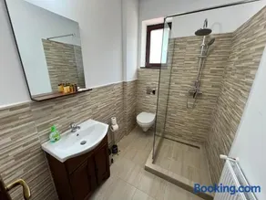 Hostel Omul Verde - Image 2