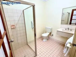 Drakesbrook Hotel - Image 2