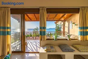 Paralio Astros Beachfront Suites - Image 1