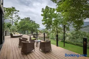 SaffronStays Sonnet - 4BR veg pool villa with grand piano, theater, lawn & mountain views near Mumbai - Image 5