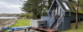 Dundonald Landing Lochside Studio - Image 1
