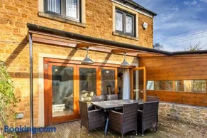 Finest Retreats - Hollies Cottage Oak 3 bed - Image 5