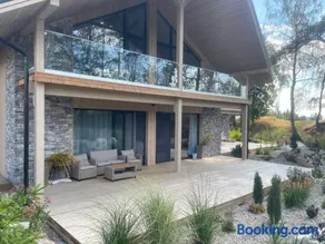 LUXY Apartment - Image 2