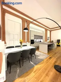 NIRO I Exklusive Residenz - Historischer Ballsaal - Deluxe, Infrarotkabine, Pac-Man, Parkplatz, TV - Image 4