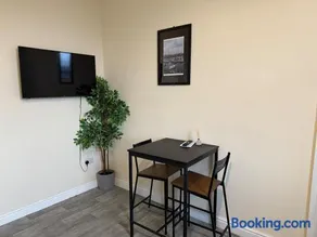 Resilets Quayside Stays 2 - Central - Contractors - 2BR - Image 5