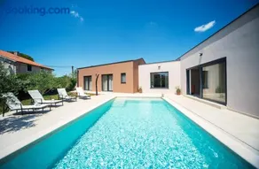 Villa Lucia Peace, Nature - by Istrabook - Image 2