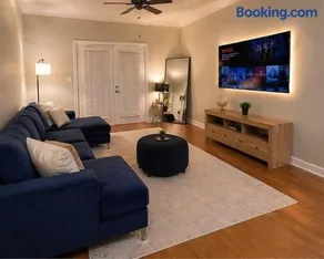 Cozy Stay Midtown Atlanta - Image 2