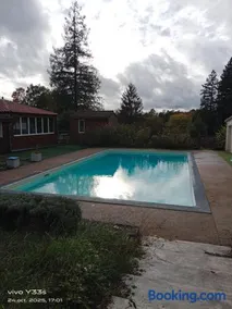 Gite 1 Arum, la Sapinière-24300-parc-3ha-piscine-étang-mini golf - Image 3