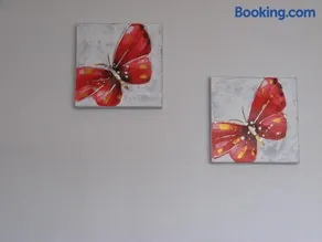 Gratarre Apartment - Image 5