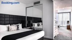 KozyGuru | Chatswood | Top Location Studio - Image 4