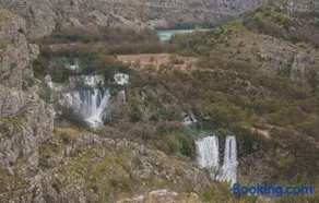 Škarpini dvori - Image 4