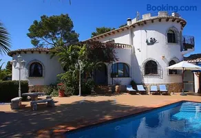 Casa Pera - Image 2