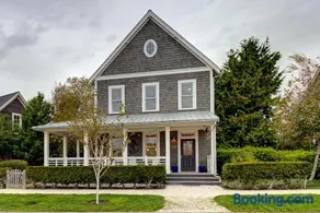 Beaches-N-Cream: Dog Friendly and Private Hot Tub - Image 3
