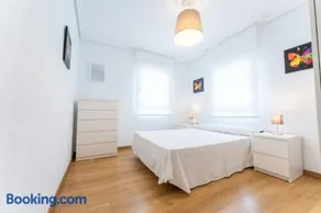 luminoso apartamento en maliaño - Image 3
