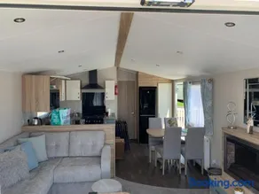 Swan View Haven, Littlesea - Image 4