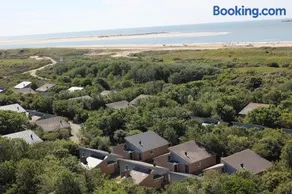 Sunset Beach House - Image 2