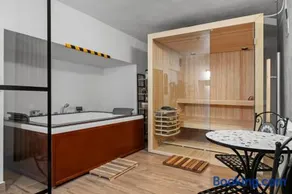 SEVEN Apartments - Image 2