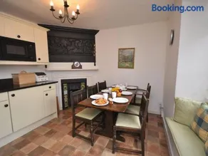 3 Bed in Exeter oc-harri - Image 4