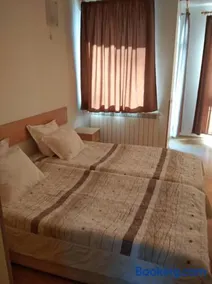Apart Hotel Flora Residence - Clover Building Flat 09 - Image 3