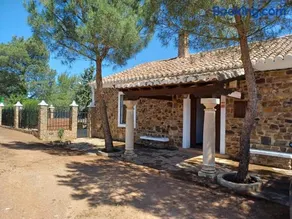 Casa Rural de la Virgen con patio y barbacoa ideal grupos - Image 3