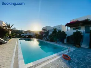 Mykonian Style w Shared Pool Houses & Nighttime Security Guard - Image 1