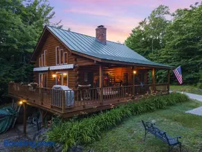 Lakefront Log Cabin on 2 acres - Image 3