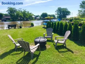 2 bedroom GetawayLake St Claire, Canadakayak - Image 1
