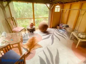 Artsy Cabin on Organic Farm - Image 3