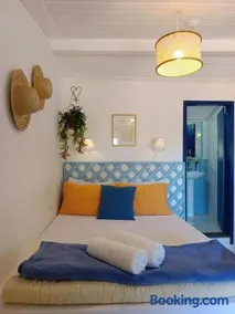 É Hostel - Image 2