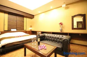 Asian Hotel CYALA - Adult Only - Image 4