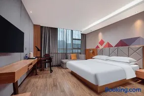 Baiman Hotel Bama Central Cultural Square Branch - Image 4