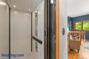 Bluff Haven by Simple Life Rentals - Image 4