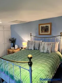 Fernhill Cottage - Image 4