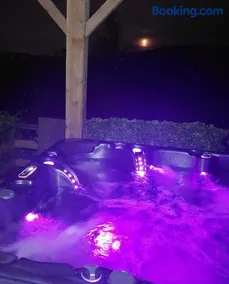 Crossways Cottage & hot tub - Symonds Yat - Image 5