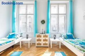 Prime Home Midtown Budapest - Image 2