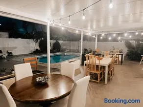 The blue Homestay near Miami Airport - Image 3