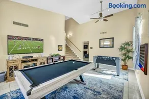 Vegas Pool Villa with Basketball & Games, Near Strip - Image 3