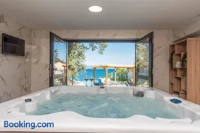 Beachfront villa Promenada - Image 1