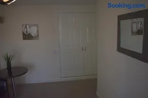 Home and a Stay - Image 4