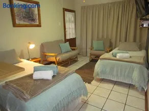 PureJoy Self-Catering Accommodation - Image 5
