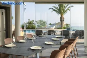 Villa Kalliston - 4000m2 of Elevated Living - Image 2