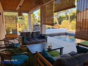 Villa mit Pool, Garten und Terrasse | Gartenblick - Image 3