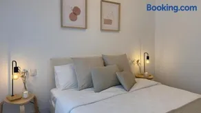 VIVIENDA OLGA, piso tranquilo con parking a 10 min de Santiago - Image 3