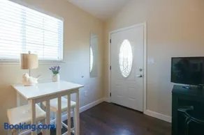Sonoma Getaway for Two - Great Location - Image 1