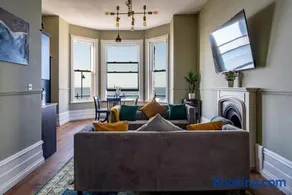 Stylish Summer Escape - Beautiful Coastal Luxury with Panoramic Ocean Views - Image 3