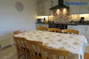 Jenny's Farm Cottage, Giant's Causeway - Image 3