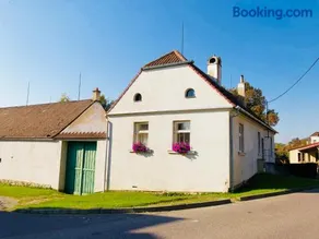 Historic Farmhouse Kojetice - Image 3