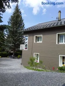 Joli studio sympa - Image 1