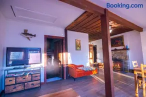Rustic Retreat Fireplace, Casino, Camelback Close to everything! - Image 1