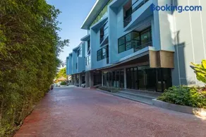 B528 Relife Condo 5 Minutes Walk To Nai Harn Beach - Image 2